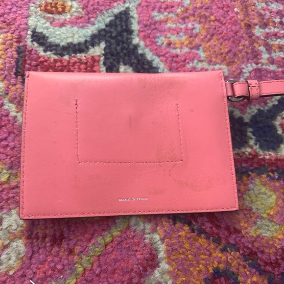 EUC Burberry bucket bag - Picture 4 of 6